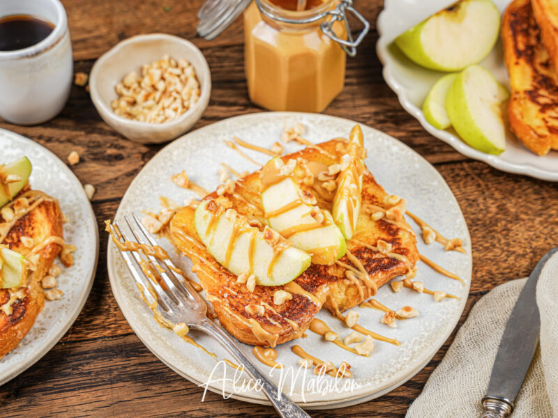Brioche perdue au beurre de cacahuètes