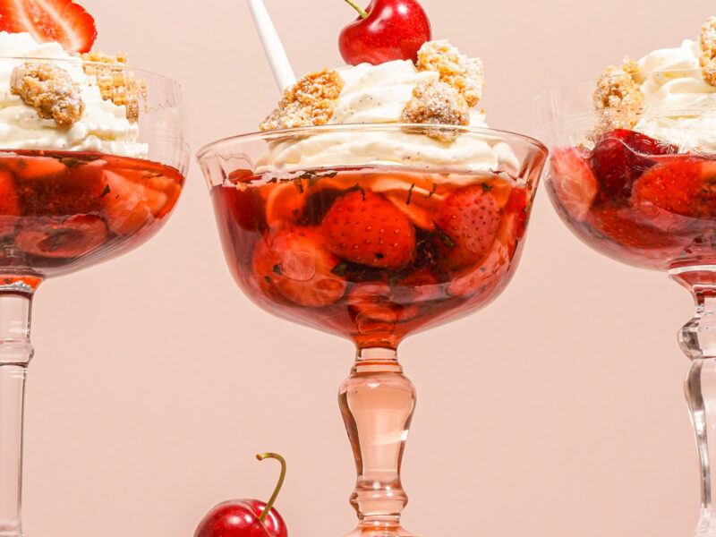 RECETTE COUPE FRUITS ROUGES MOUSSE MASCARPONE VANILLE CRUMBLE